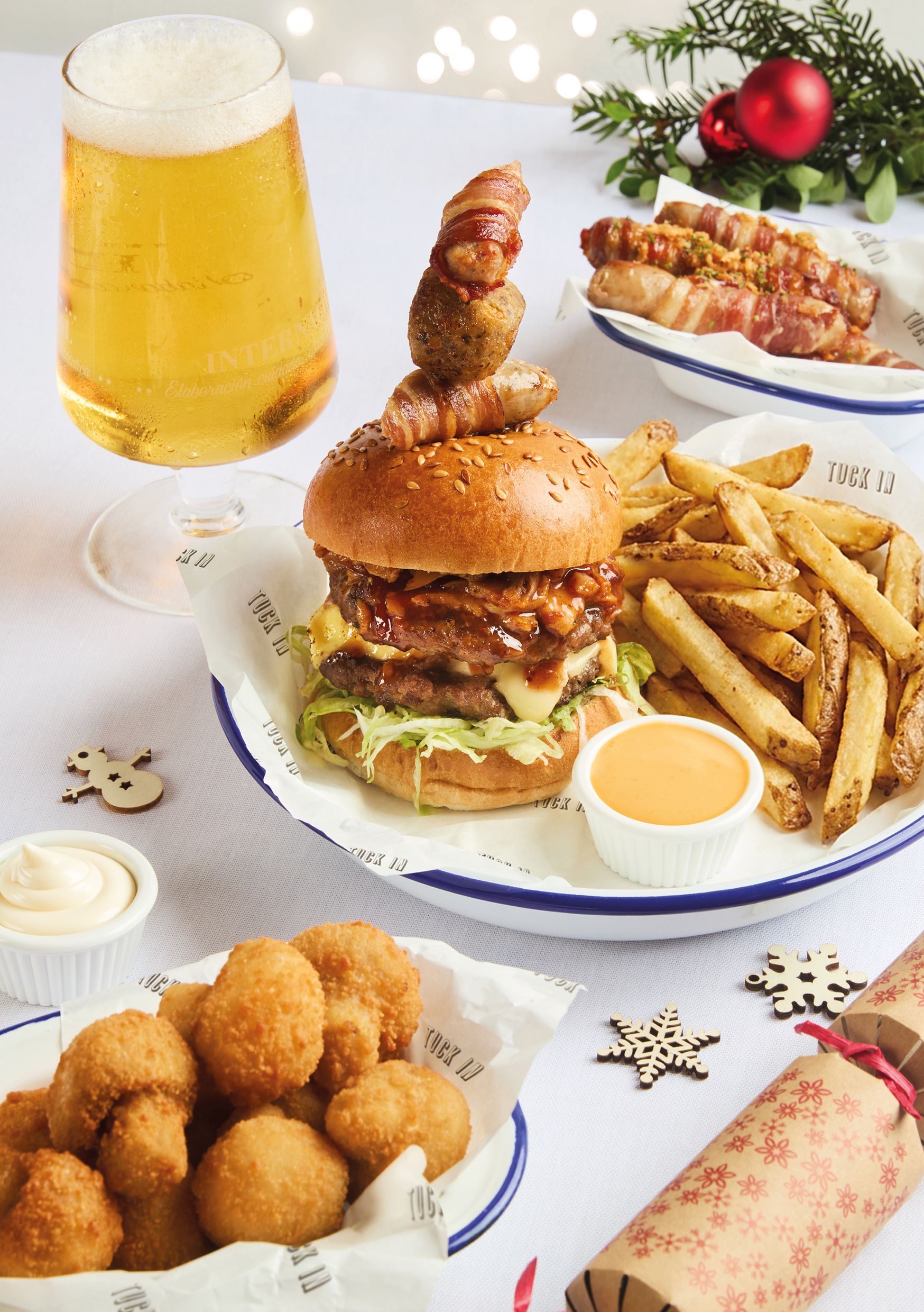 Festive Lunch & Dinner at The Brierley Hop House in Brierley Hill